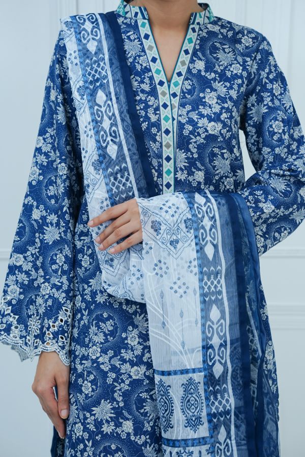 VS Aiza Momina C/Kari Lawn`25 D#69