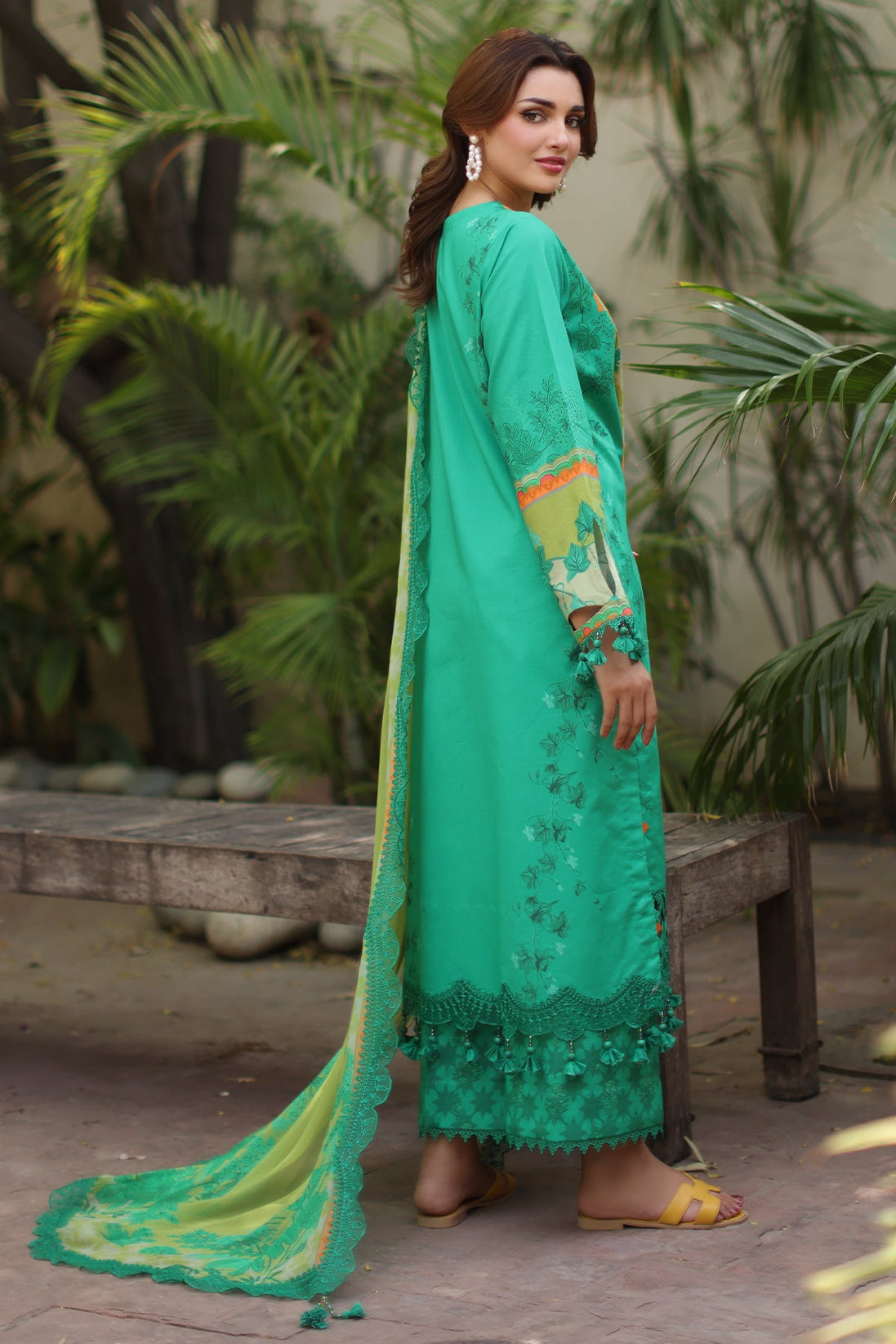 BR Charizma Aniq Lawn`26 AN6#05