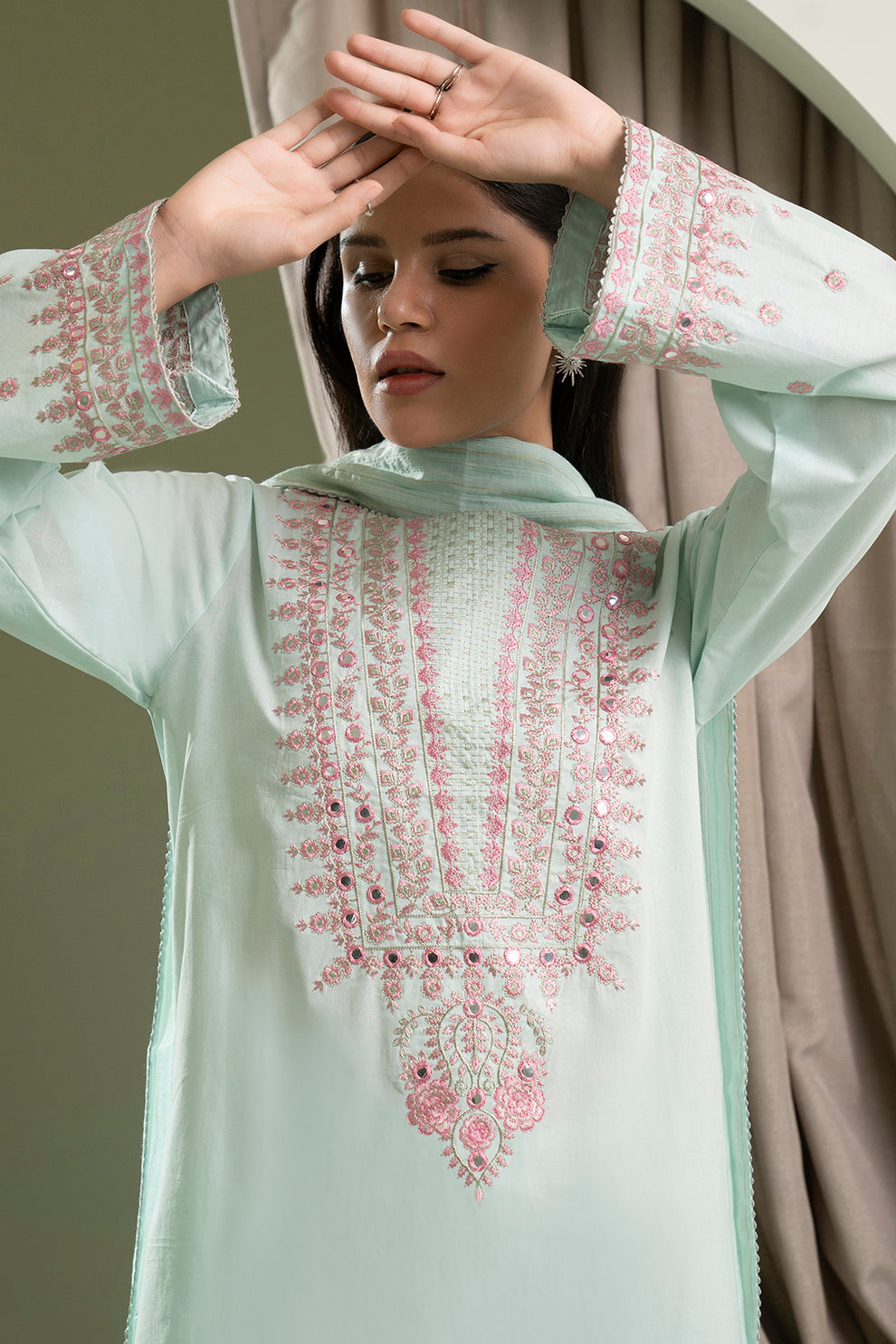 Zellbury Digital Lawn`26 D#30685