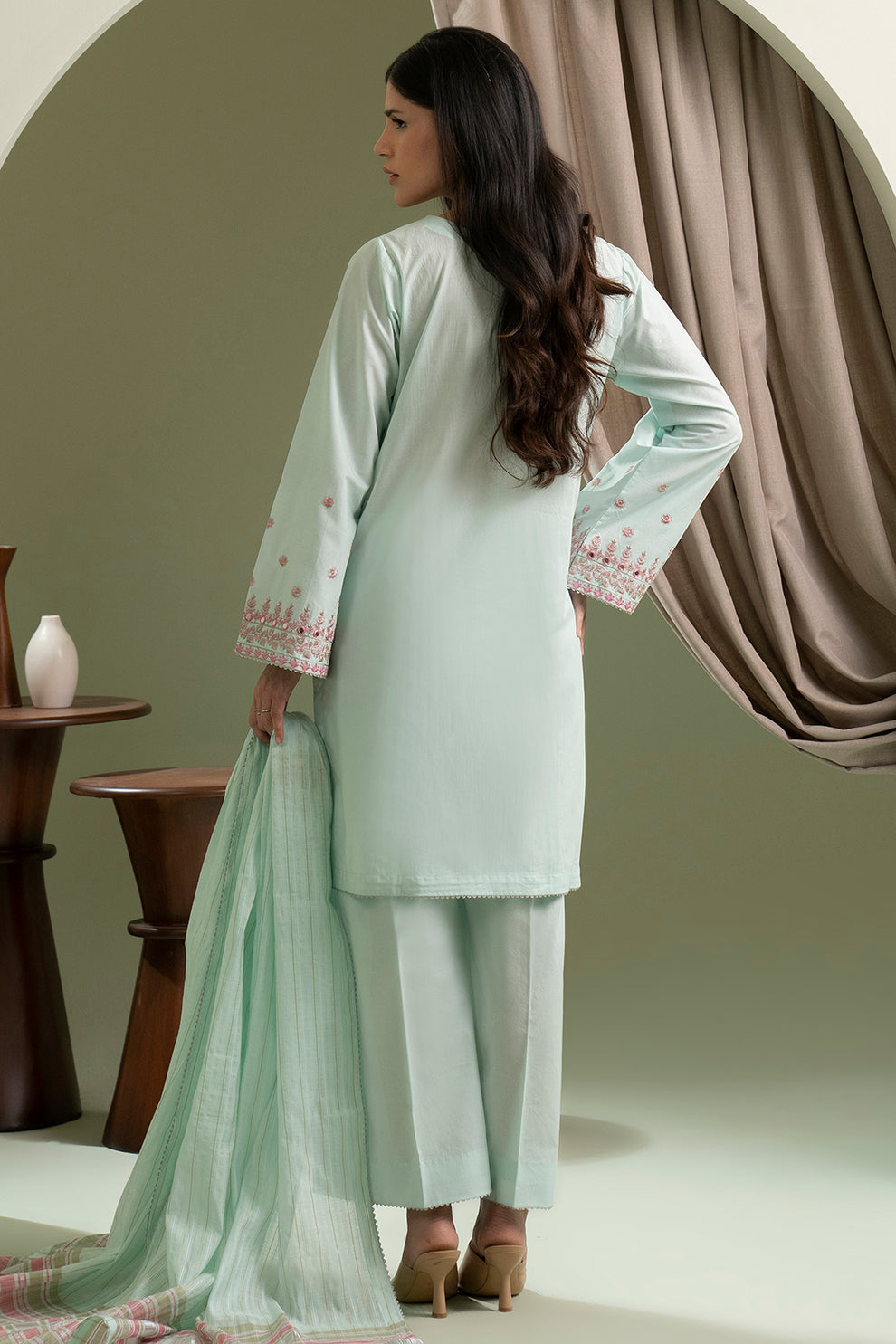 Zellbury Digital Lawn`26 D#30685