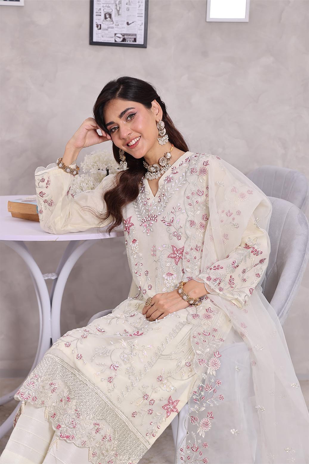 Mi Creation Sania L/Organza`25 D#1 (Cream)