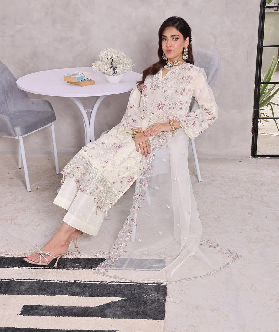 Mi Creation Sania L/Organza`25 D#1 (Cream)