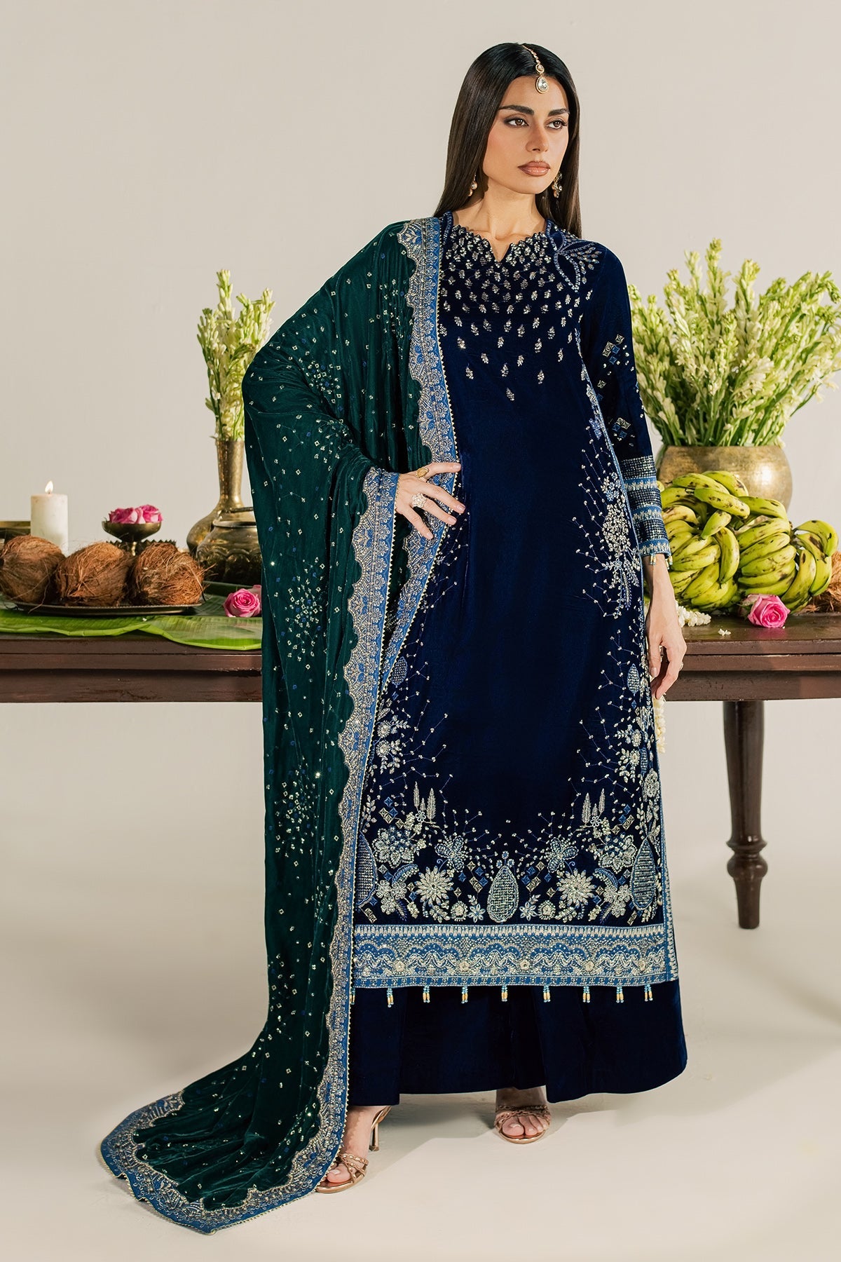 RA Nureh Maya Velvet'26 D#137