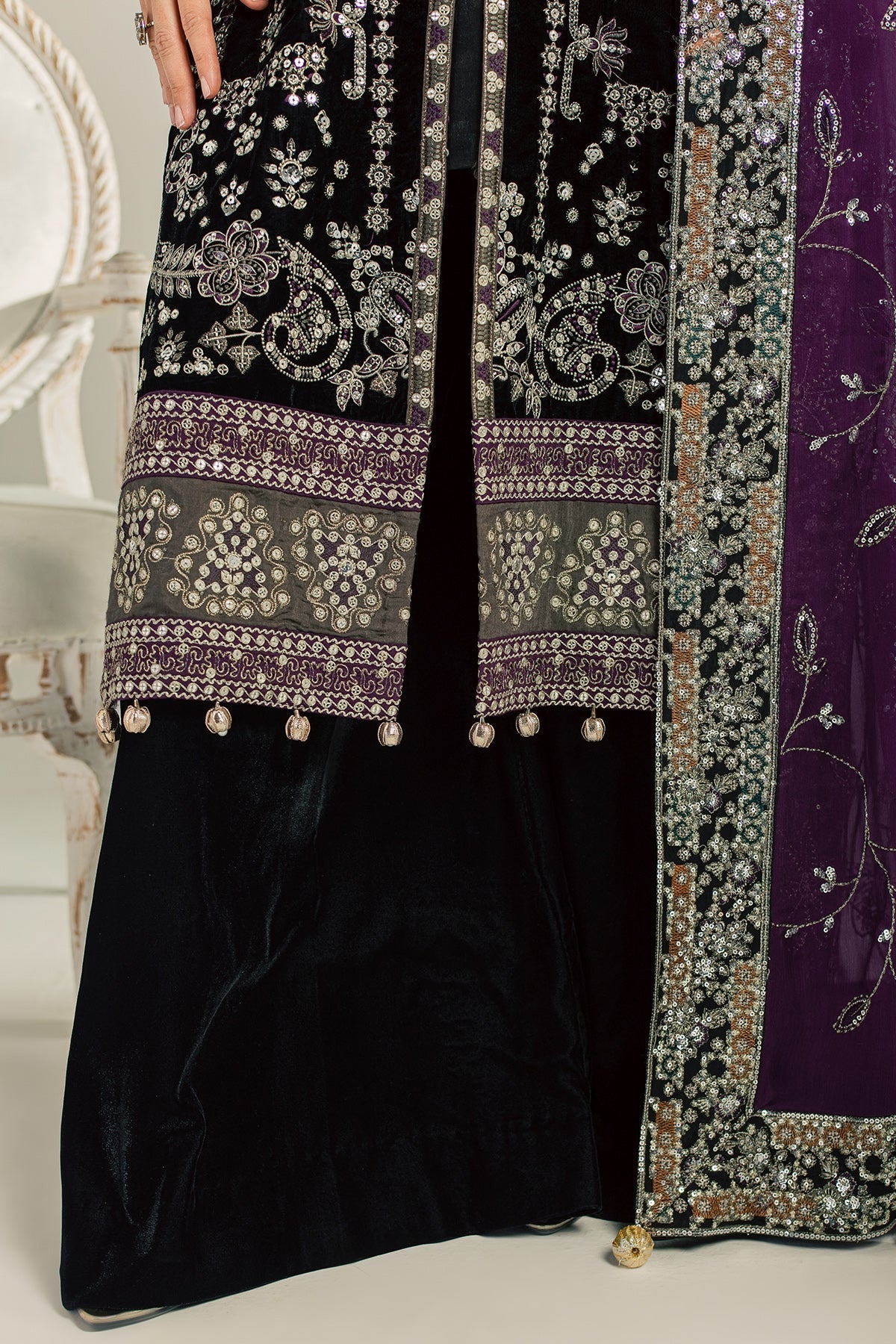RA Nureh Maya Velvet'26 D#136