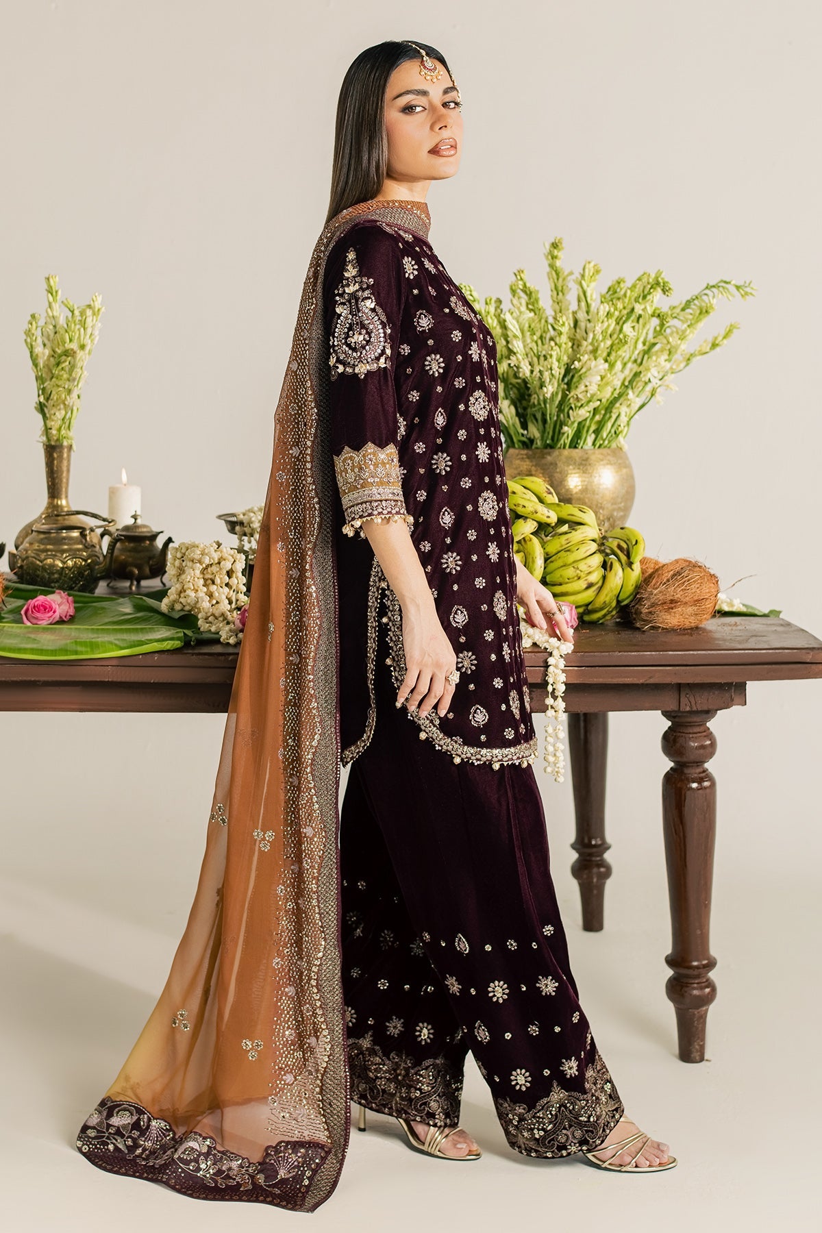 RA Nureh Maya Velvet'26 D#134