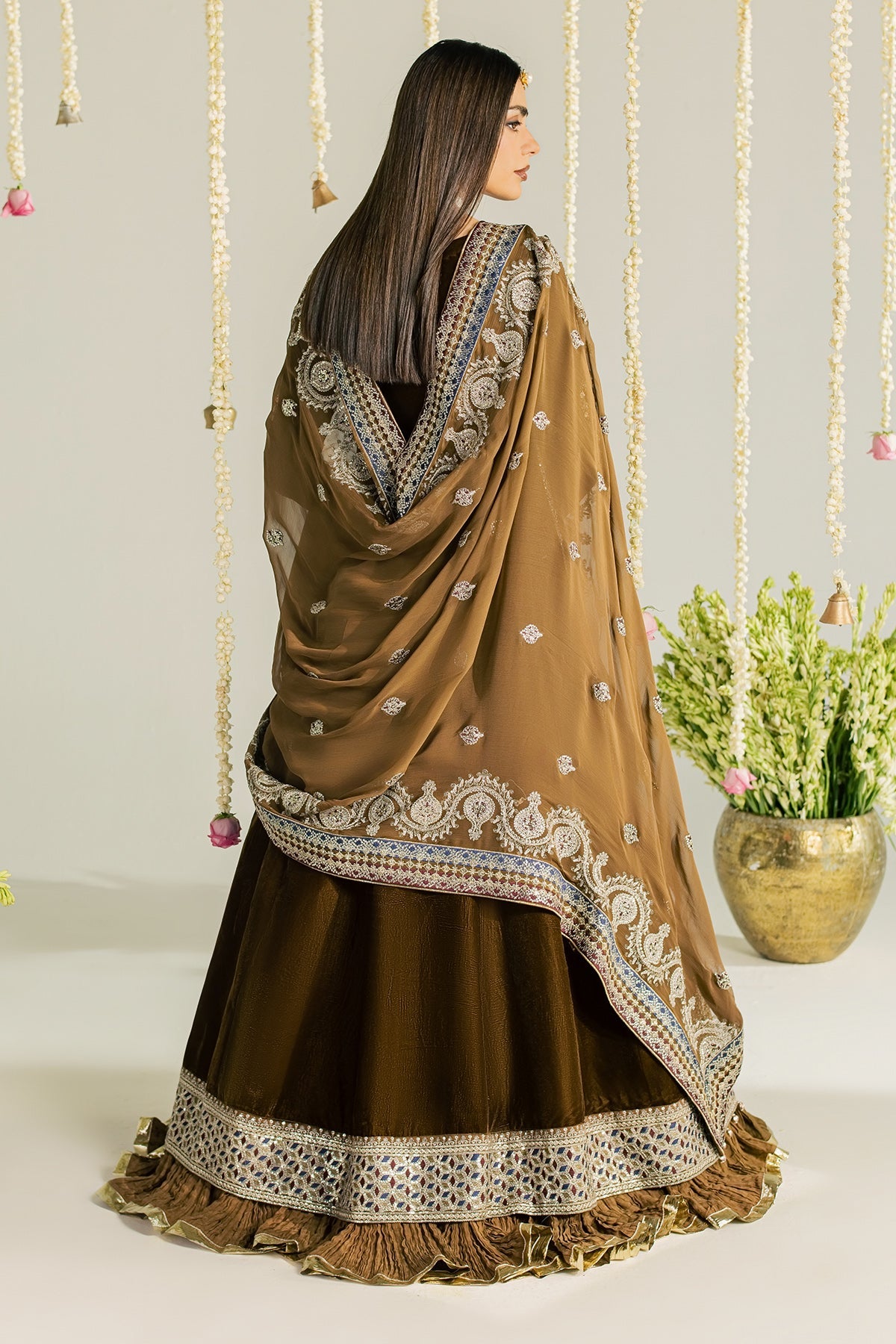 RA Nureh Maya Velvet'26 D#133