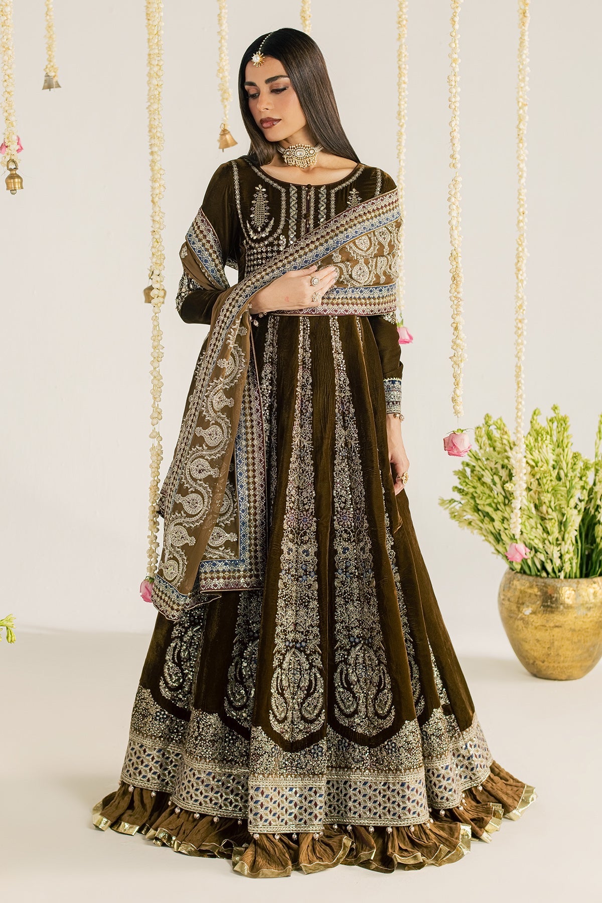 RA Nureh Maya Velvet'26 D#133