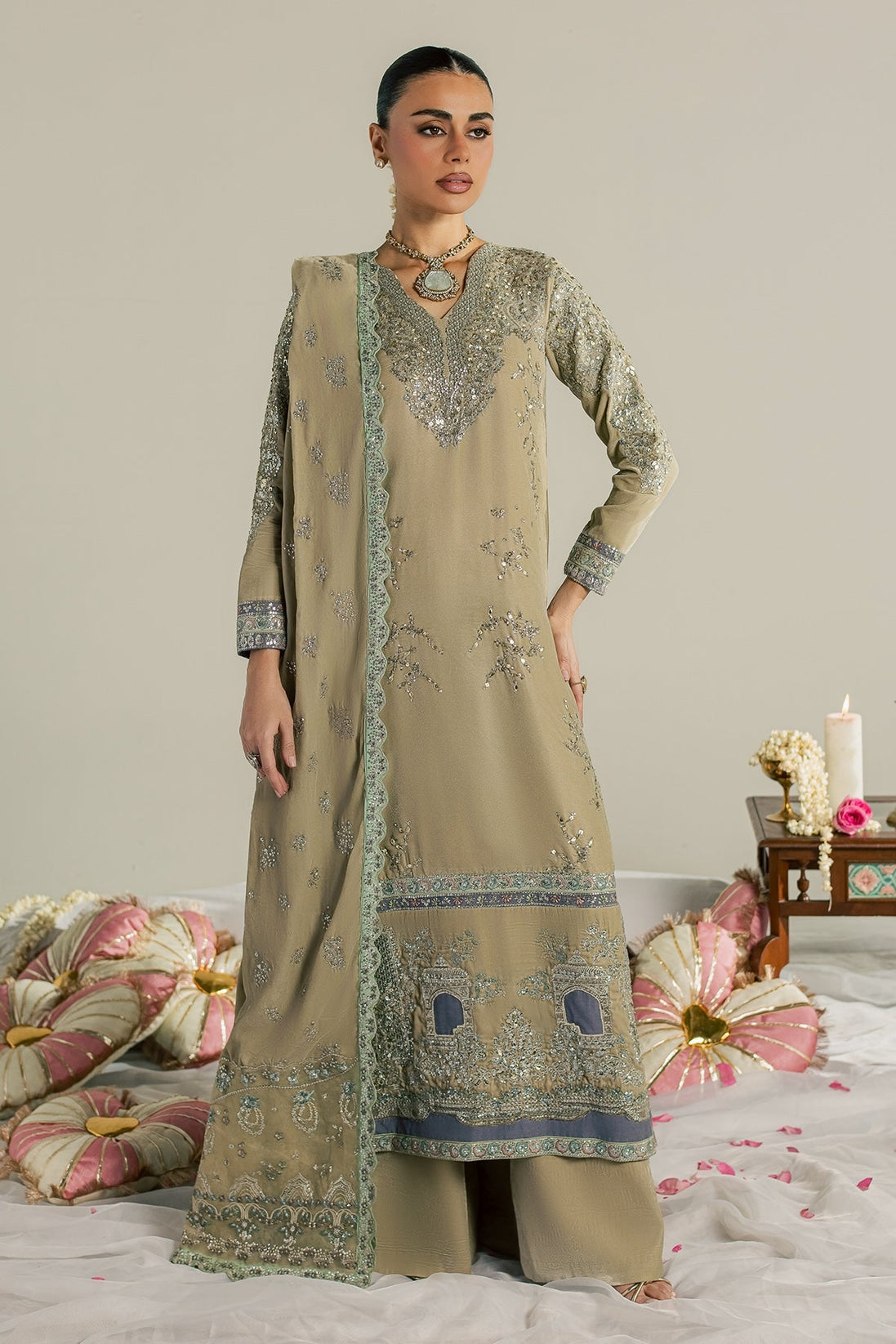 RA Nureh Maya Velvet'26 D#132