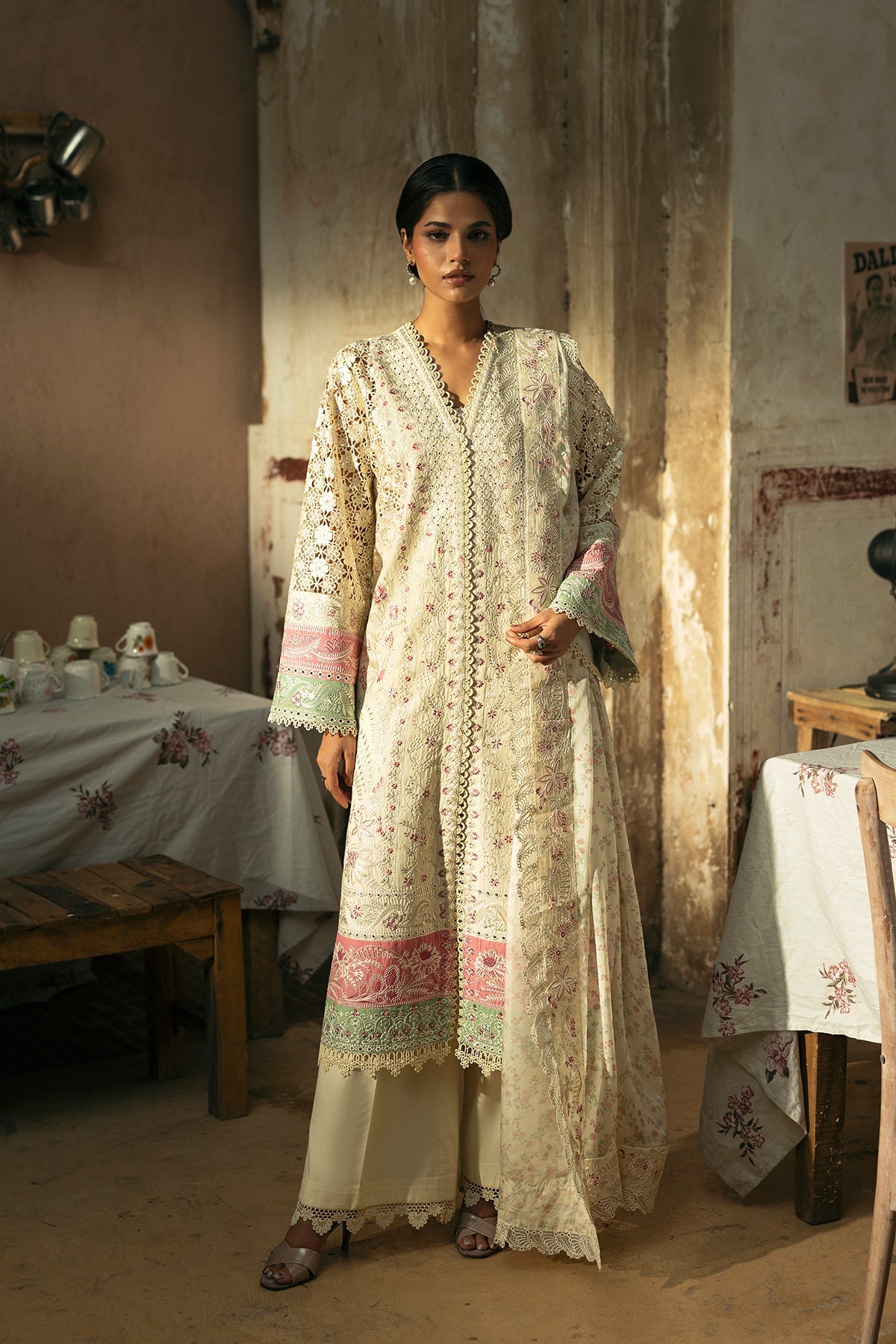 Afrozeh Mulaqaat F/ Lawn`25 AL#08