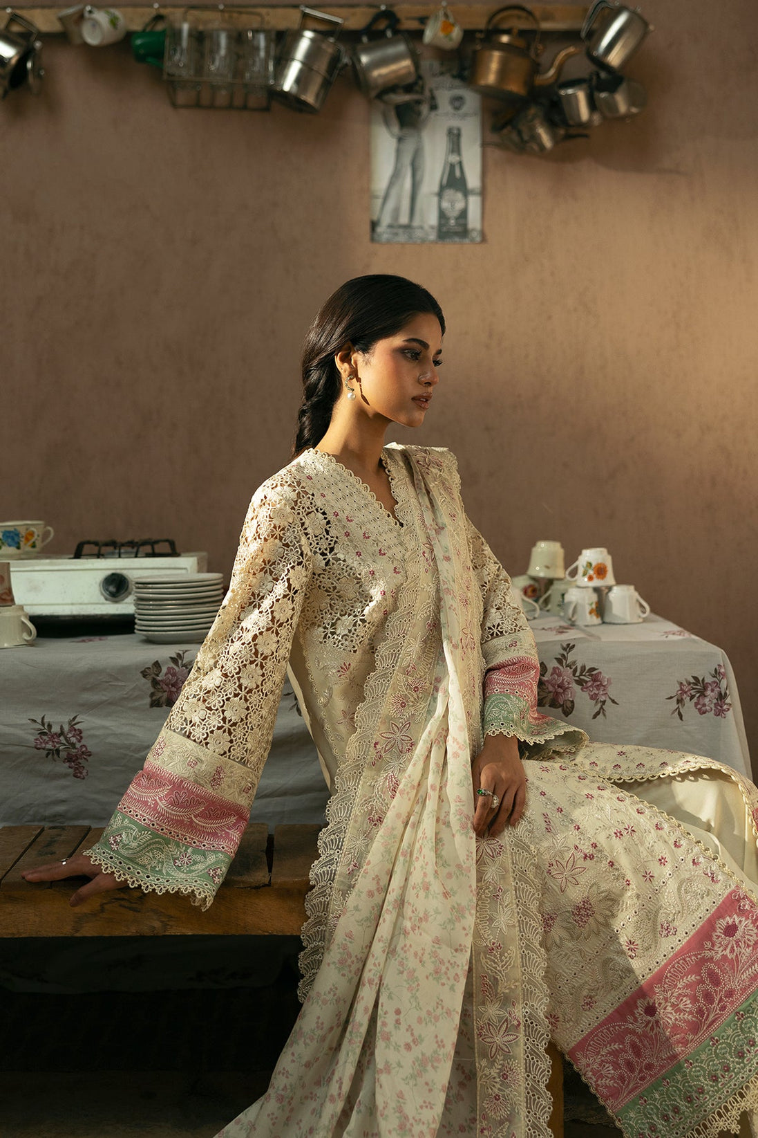 Afrozeh Mulaqaat F/ Lawn`25 AL#08