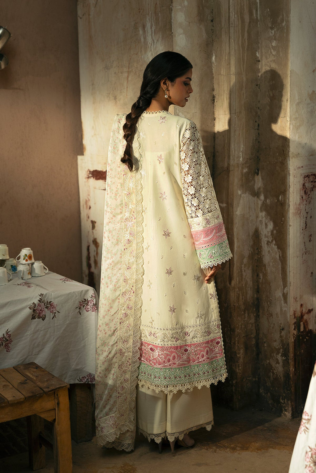 Afrozeh Mulaqaat F/ Lawn`25 AL#08