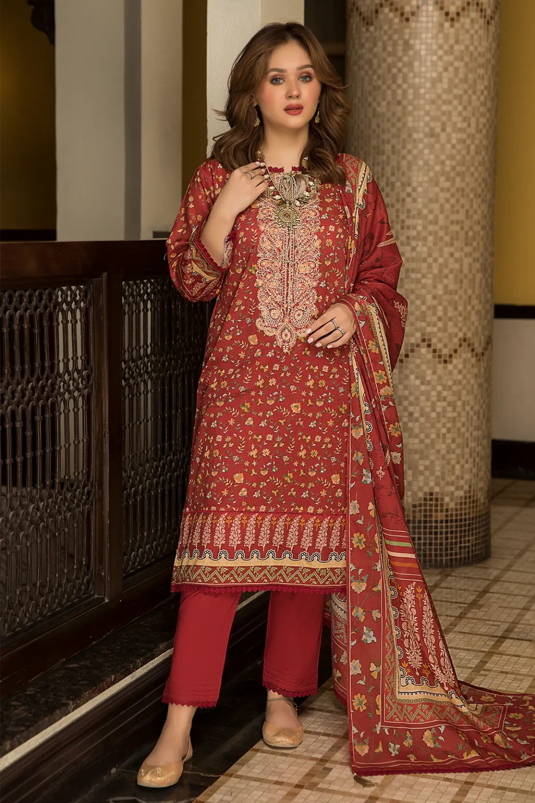 Rashid Sunehri Emb Lawn`23 D#6908