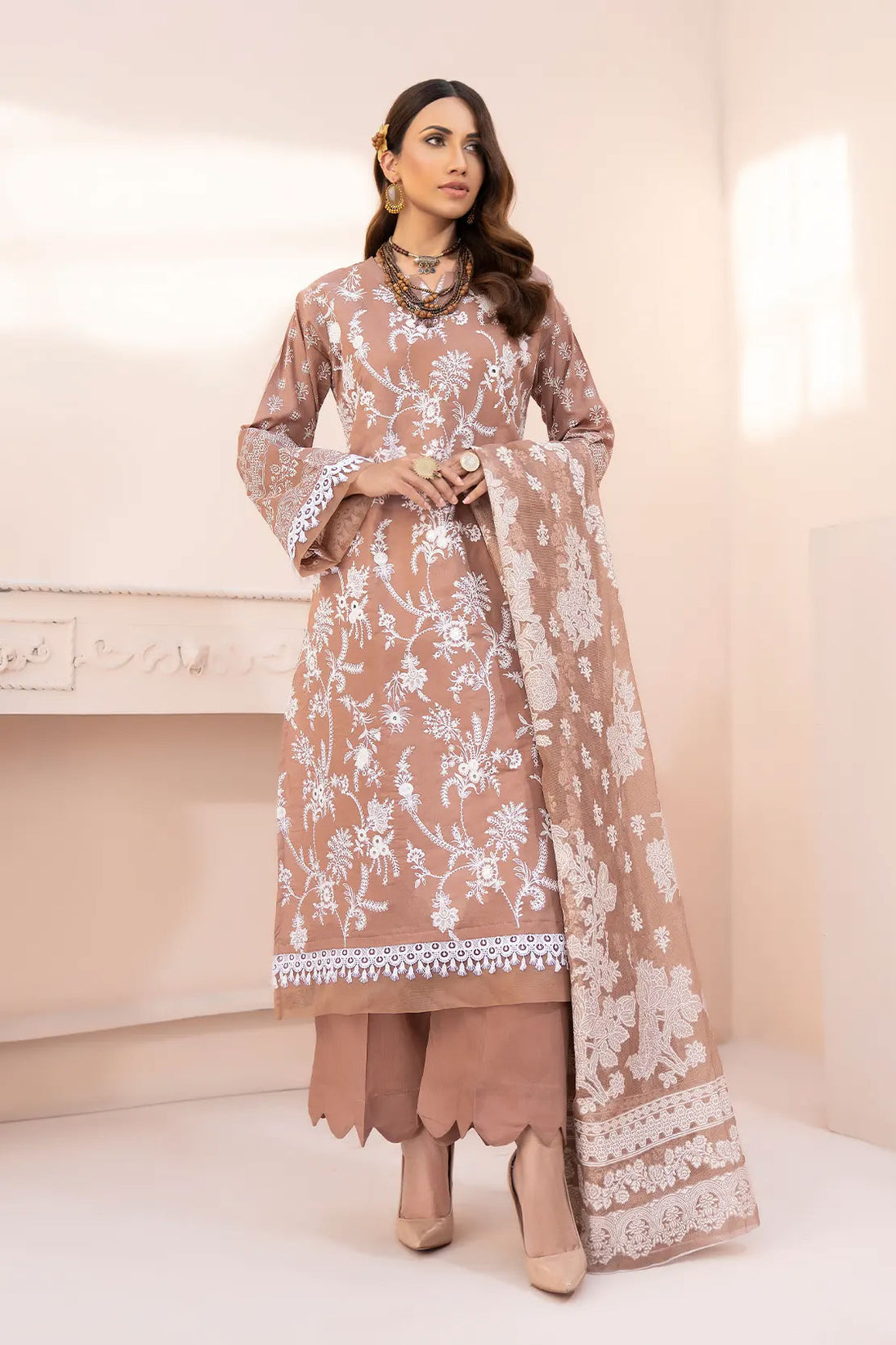Rashid White Emb Lawn'23 D#5564 CH Brown