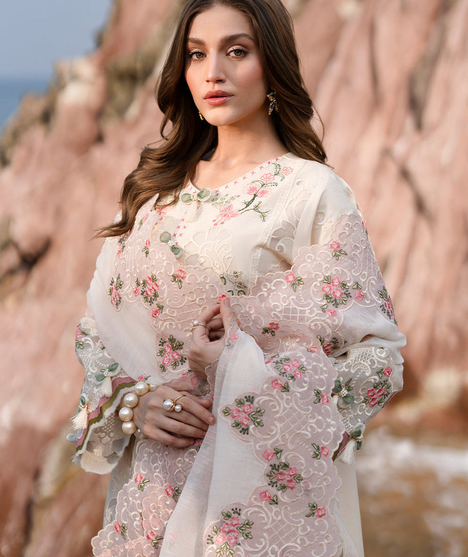 Mahnur Sirene Emb Lawn'25 D#5-A