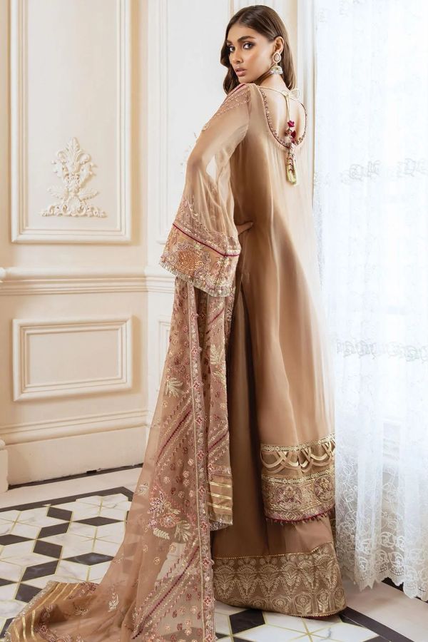 Xenia Isfahan Formal`21 D#6
