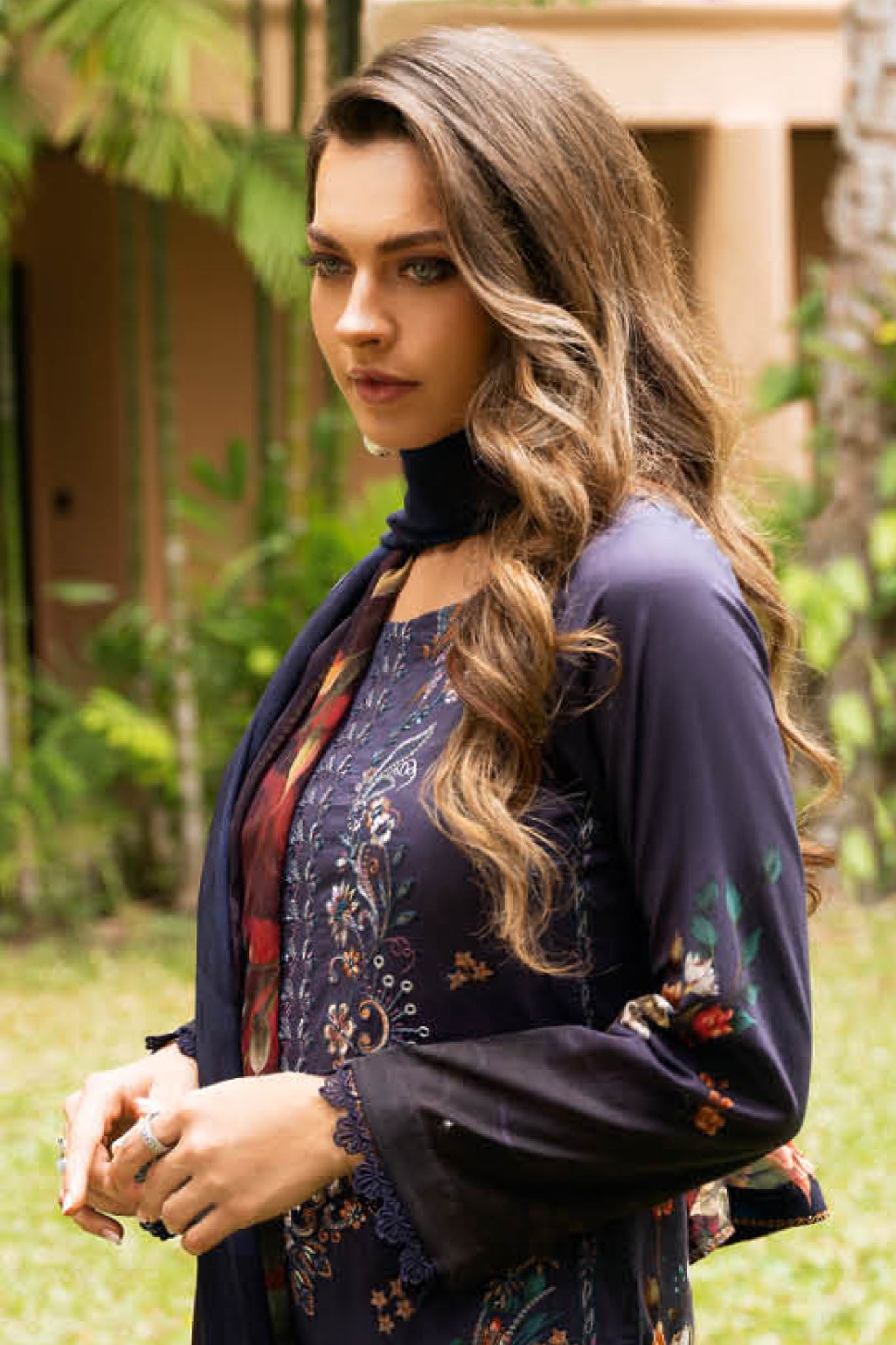 Ramsha Riwayat L/Lawn'25 Vol-11 Y#1103