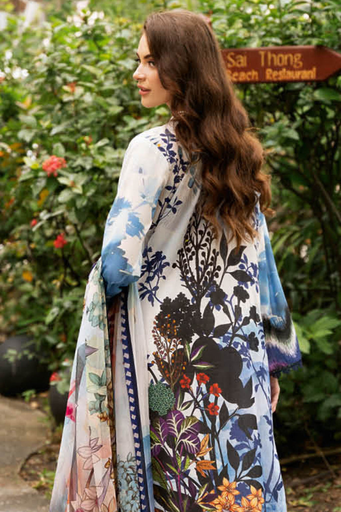 Ramsha Riwayat L/Lawn'25 Vol-11 Y#1108