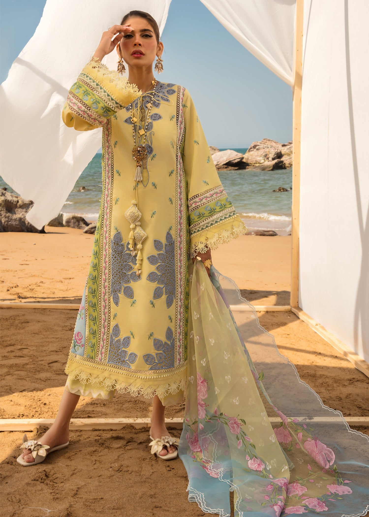 Crimson Lawn Collection'23 D#5 B