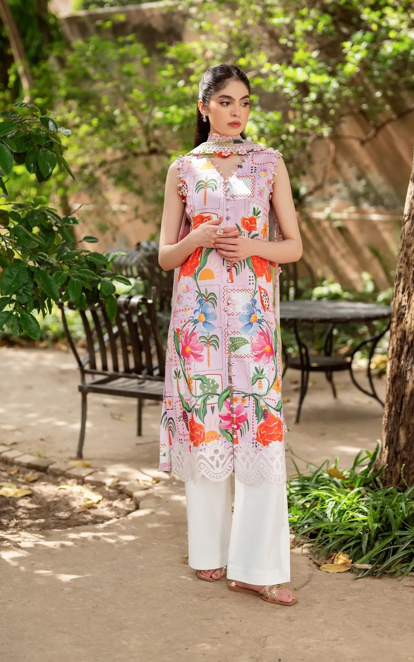 Asifa Nabeel Yakin`25 Pastel Bloom (07)