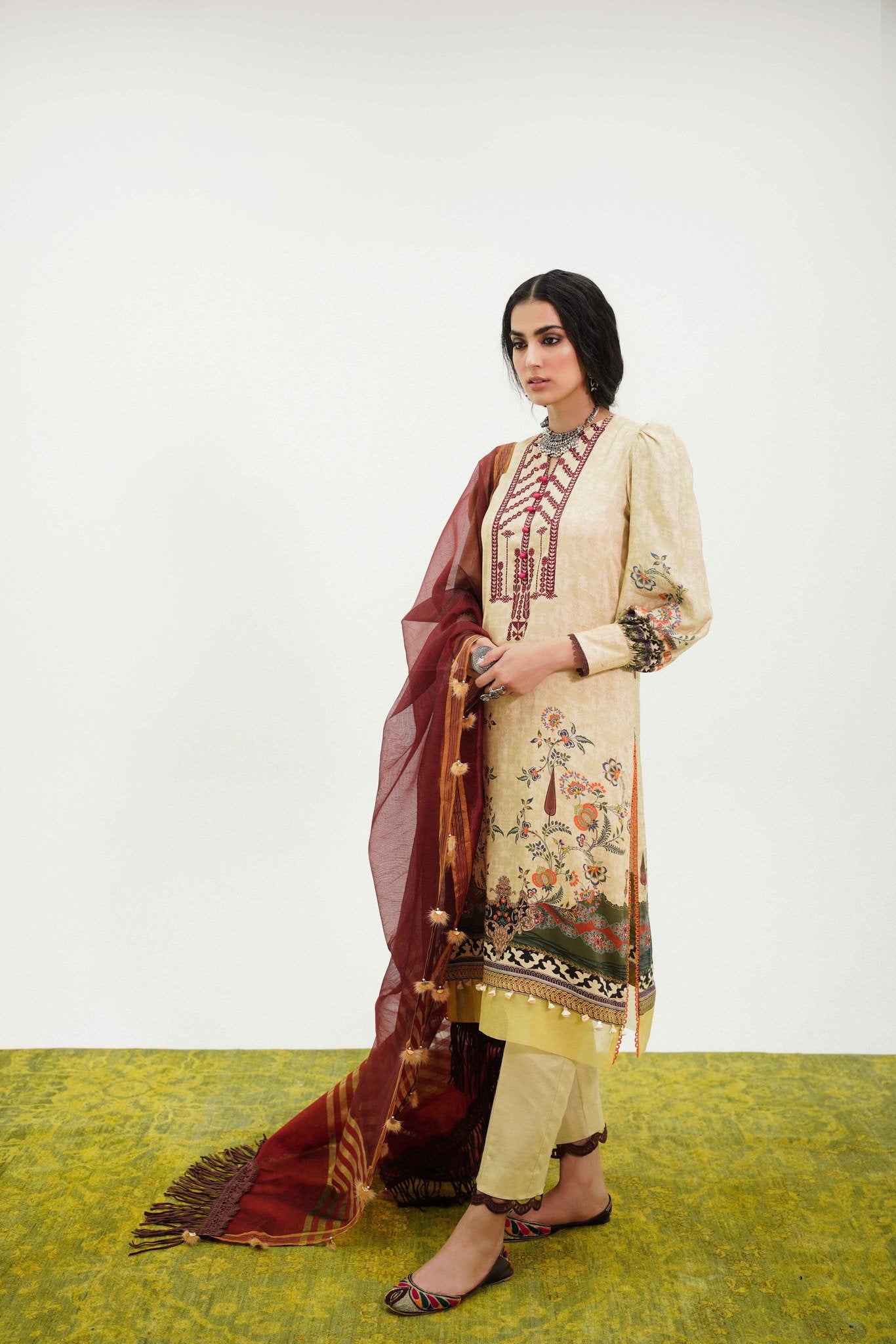 Nuriyaa Muskaan Linen'21 D#5