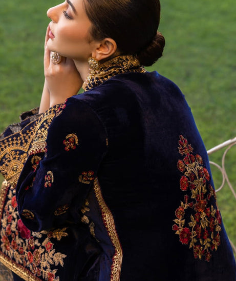 Zainab Chottani Velvet Collection`22 D#3