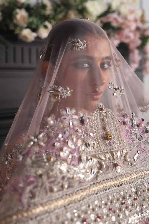 Zaha Gossamer Autumn Edit`22 D#07 (ELANZ)