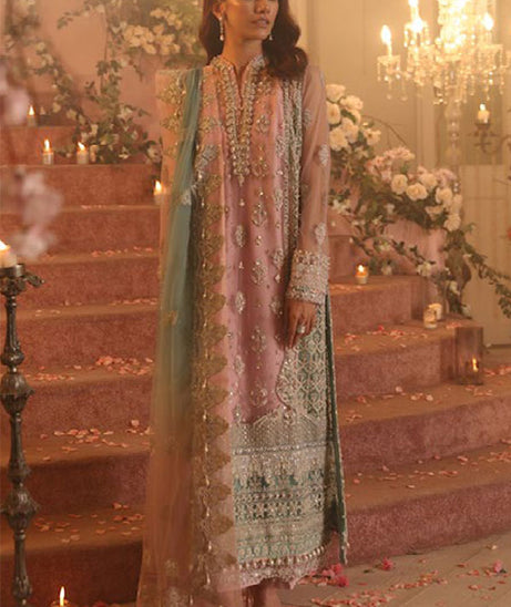 Zaha Gossamer Autumn Edit`22 D#06 (EMIRA)