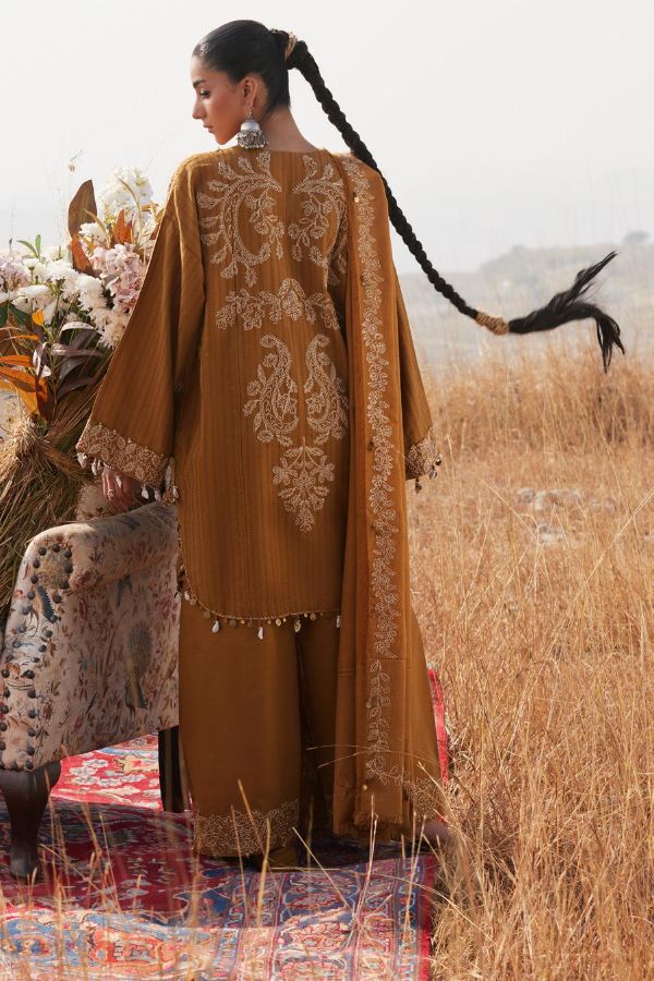 Zaha Winter Collection`25 ZW#10