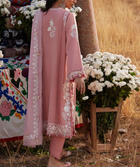 Zaha Winter Collection`25 ZW#05