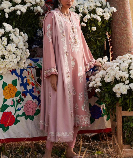 Zaha Winter Collection`25 ZW#05