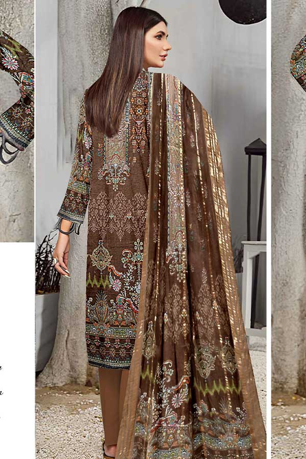 Zaib Tan Singhaar Lawn`23 D#04