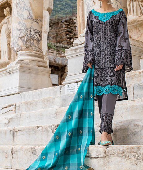 Zainab Chottani Luxury Lawn`21 D#01-B