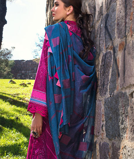 Zainab Chottani Luxury Lawn`21 D#05-A