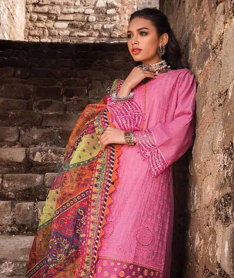 Zainab Chottani Chikankari Lawn`22 D#10A