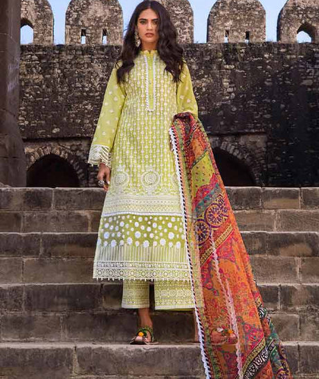 Zainab Chottani Chikankari Lawn`22 D#10B