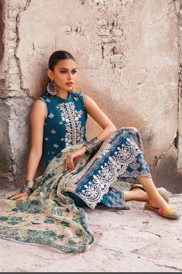 Zainab Chottani Chikankari Lawn`22 D#1A