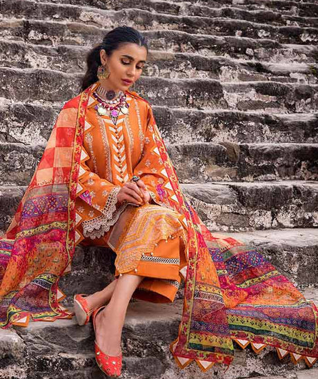 Zainab Chottani Chikankari Lawn`22 D#3B