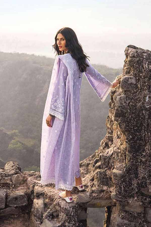 Zainab Chottani Chikankari Lawn`22 D#4B