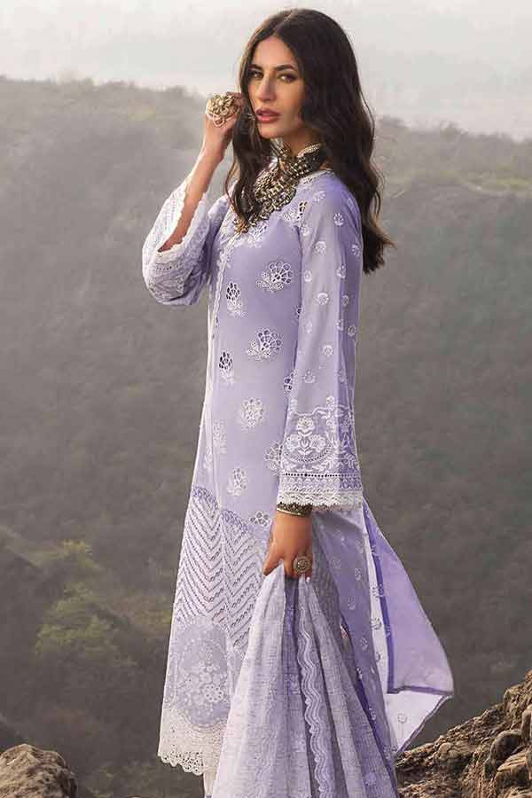 Zainab Chottani Chikankari Lawn`22 D#4B