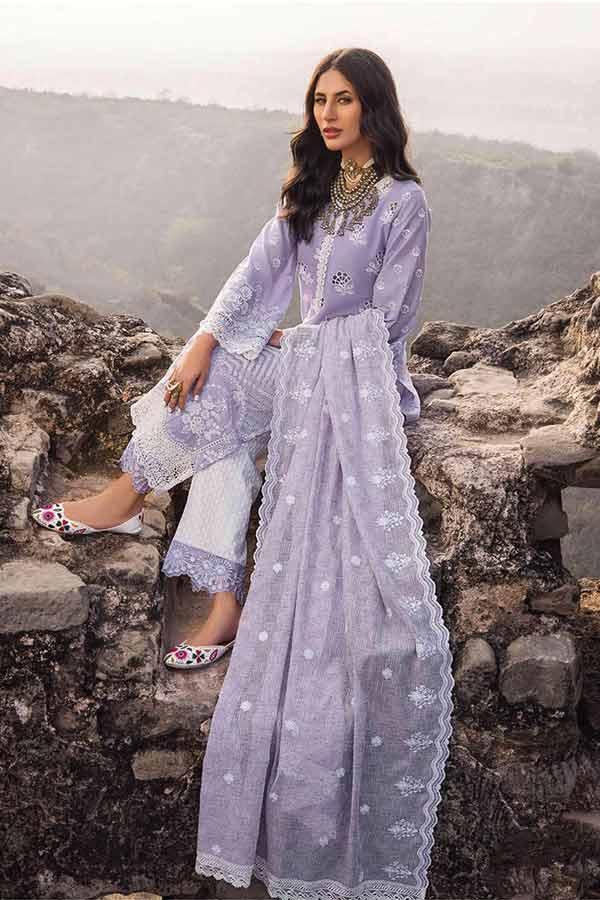 Zainab Chottani Chikankari Lawn`22 D#4B
