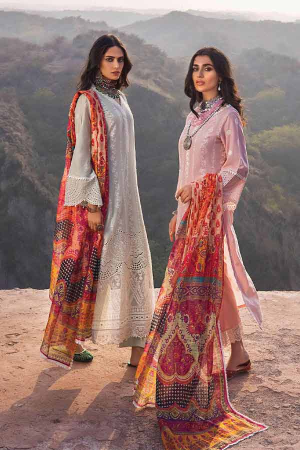 Zainab Chottani Chikankari Lawn`22 D#5A