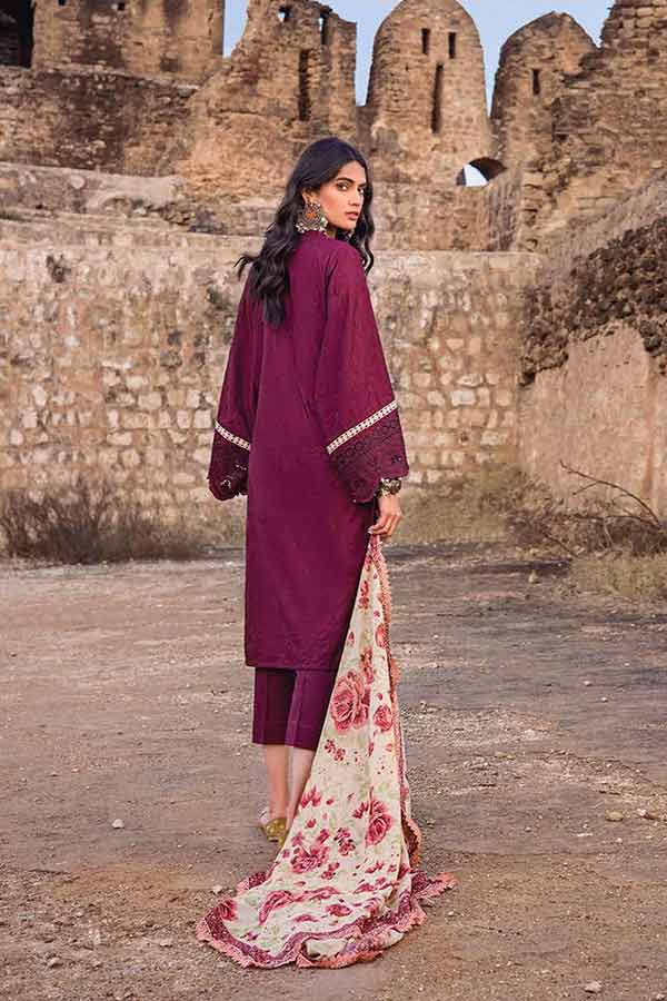 Zainab Chottani Chikankari Lawn`22 D#6A