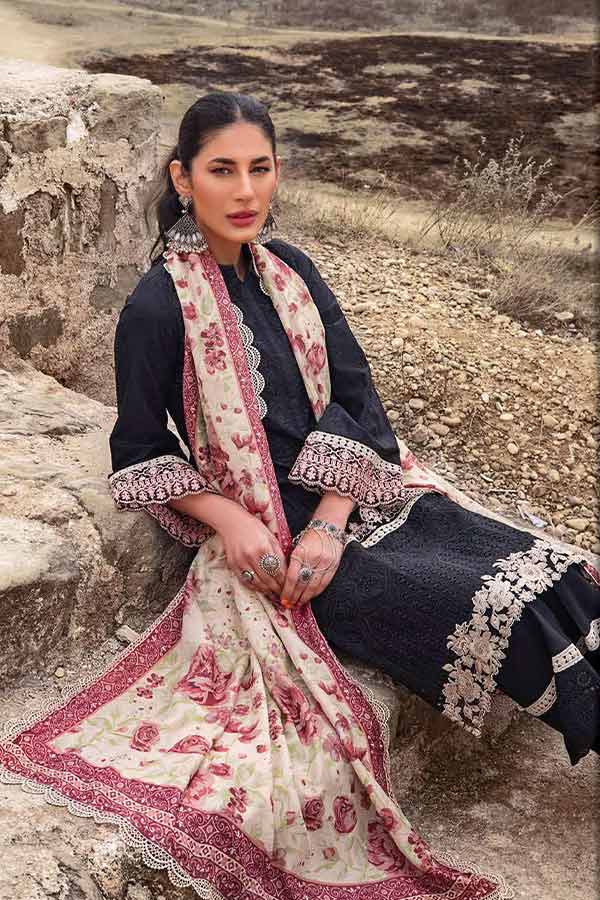 Zainab Chottani Chikankari Lawn`22 D#6B