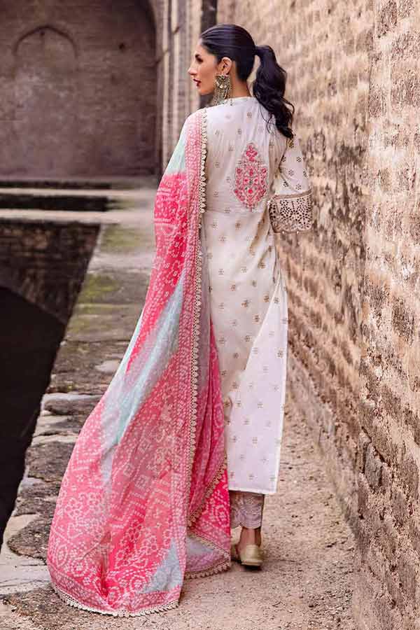 Zainab Chottani Chikankari Lawn`22 D#7A