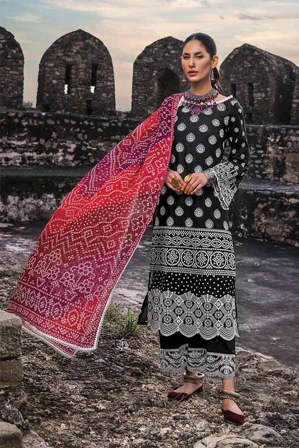 Zainab Chottani Chikankari Lawn`22 D#7B
