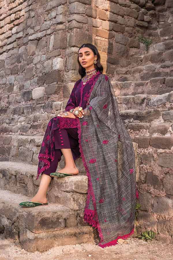 Zainab Chottani Chikankari Lawn`22 D#9B