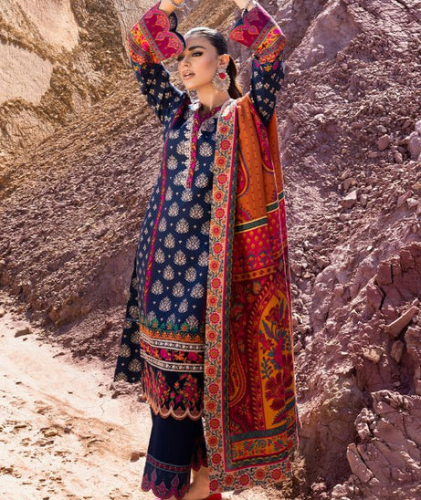 Zainab Chottani Winter Shawls'22 D#01 SANEM