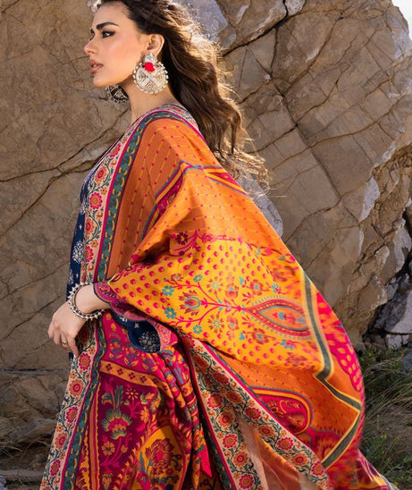 Zainab Chottani Winter Shawls'22 D#01 SANEM