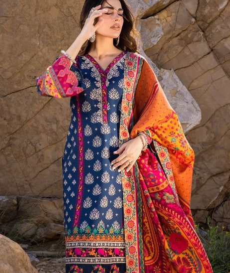 Zainab Chottani Winter Shawls'22 D#01 SANEM