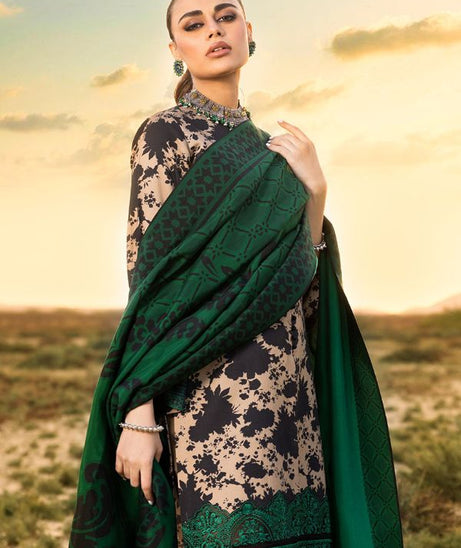 Zainab Chottani Winter Shawls'22 D#03 GULNAAZ